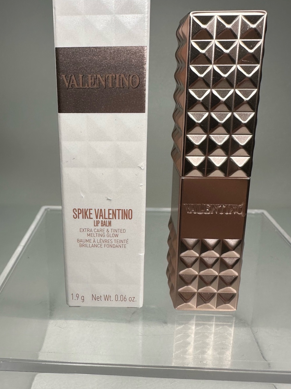 Valentino Spike Lip Balm in Rose In The Woods 120R